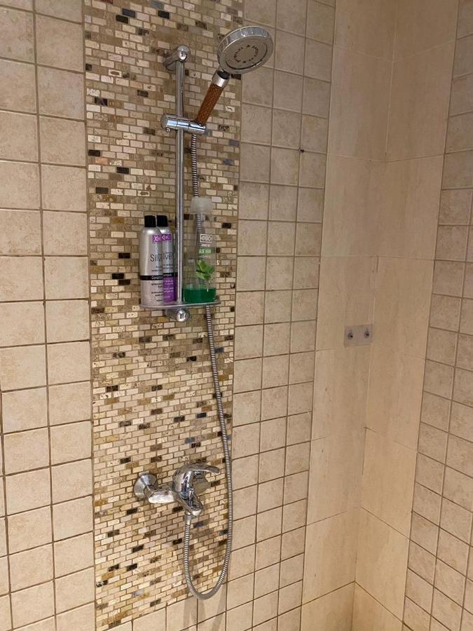 Alexandrina Hostel Dubaj Kültér fotó